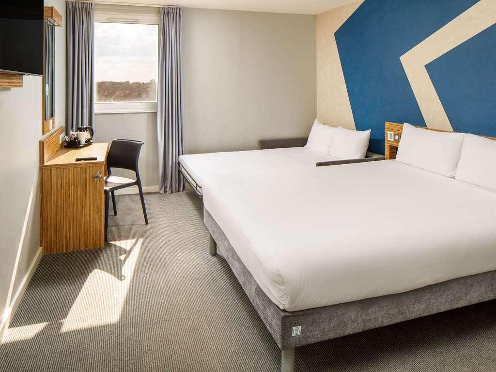 Ibis Budget London Heathrow Central Hounslow Quarto foto