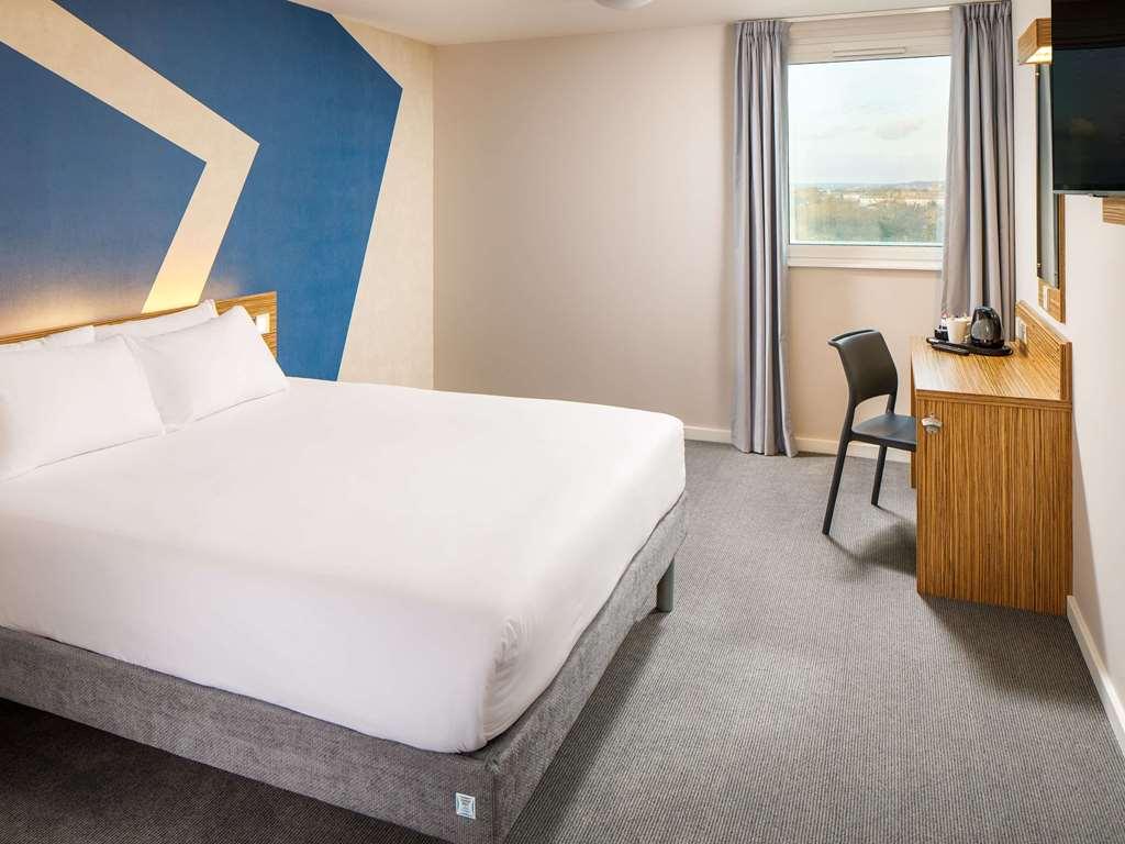 Ibis Budget London Heathrow Central Hounslow Quarto foto